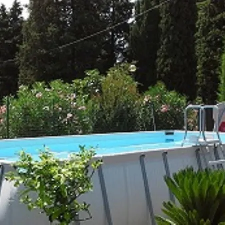 Relais Lezard * קולה